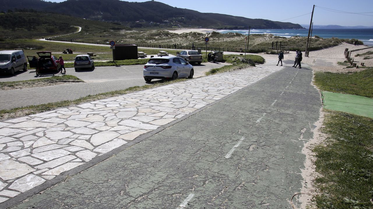 Algunas quejas sobre el paseo es lo resbaladizo que se pone cuando llueve