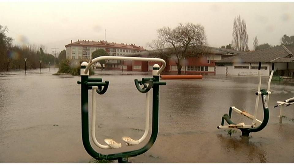 Carballo XXL.Temporal en la playa de A Frouxeira, en Valdoviño