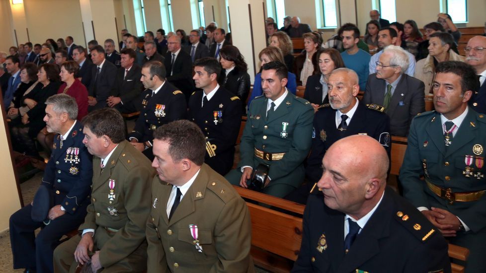 El EVA 10 celebra la festividad de su patrona la Virgen de Loreto con un acto militar