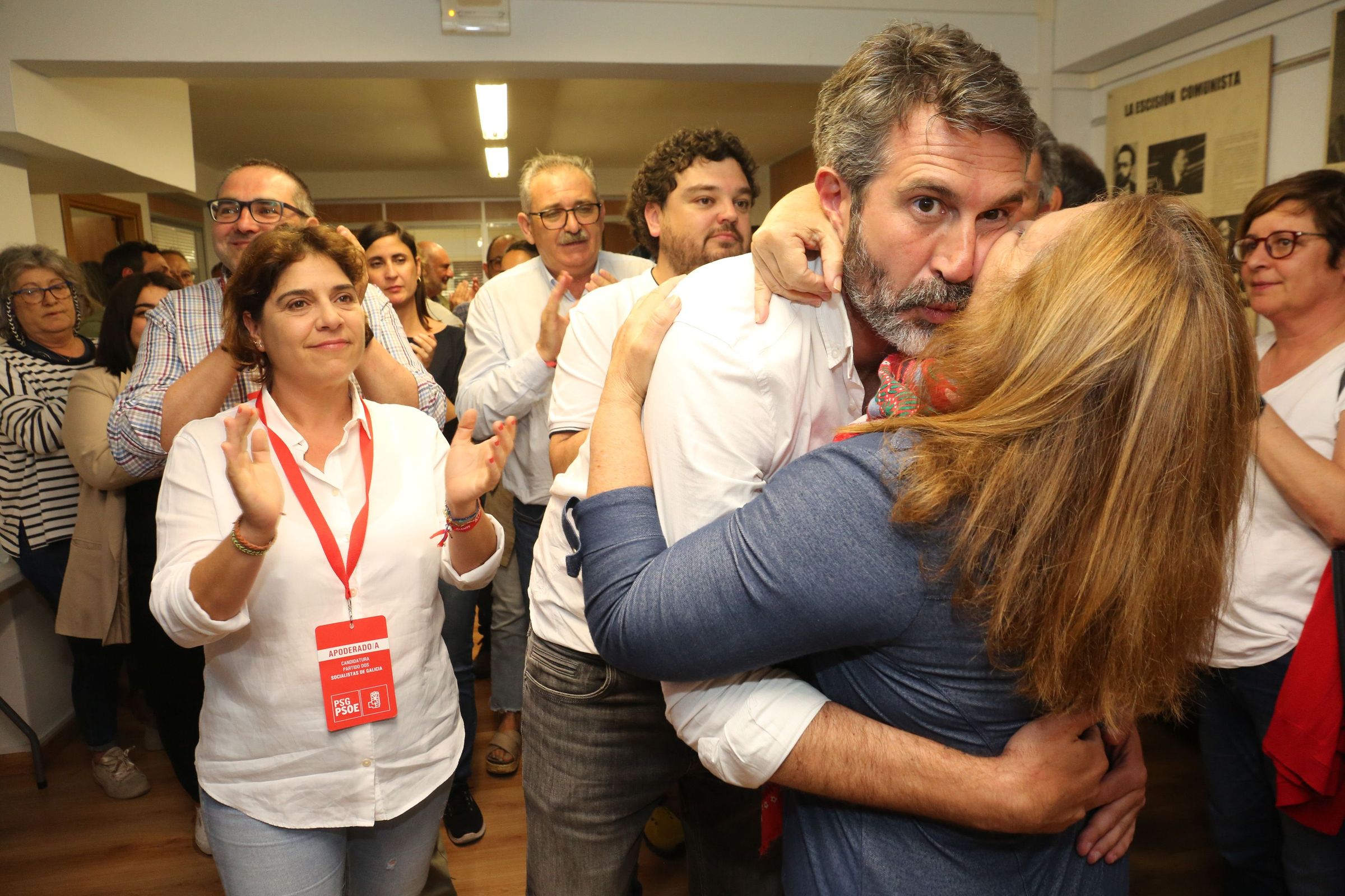 O alcalde de Vilagarc�a, Alberto Varela do PSOE sae a facer declaraci�ns na noite electoral. 28/05/2023