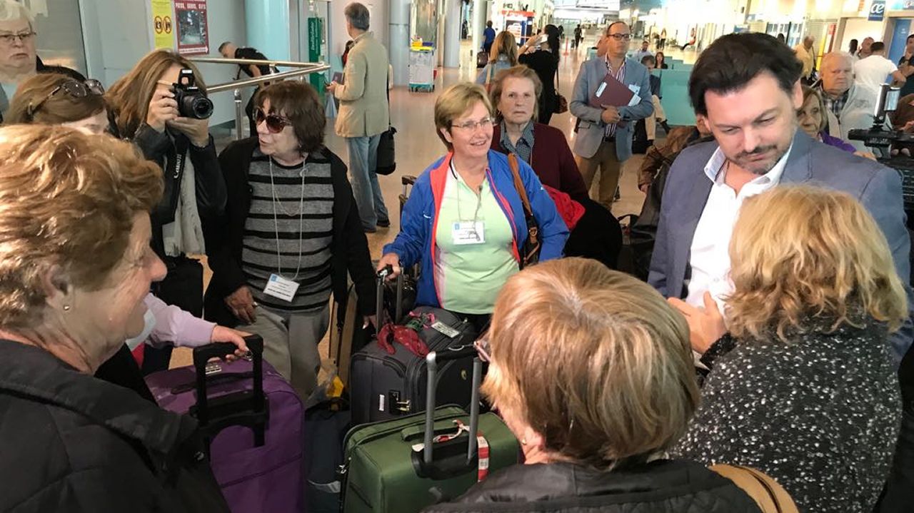 La Banda de Gaitas de Corvera hace historia en Boston.Exposici�n fotogr�fica en el hospital Monte Naranco
