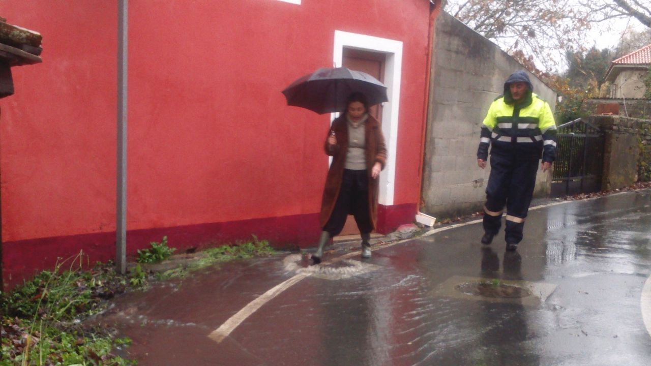 .Dos viviendas de Limodre sufrieron inundaciones de aguas fecales procedentes de la red general