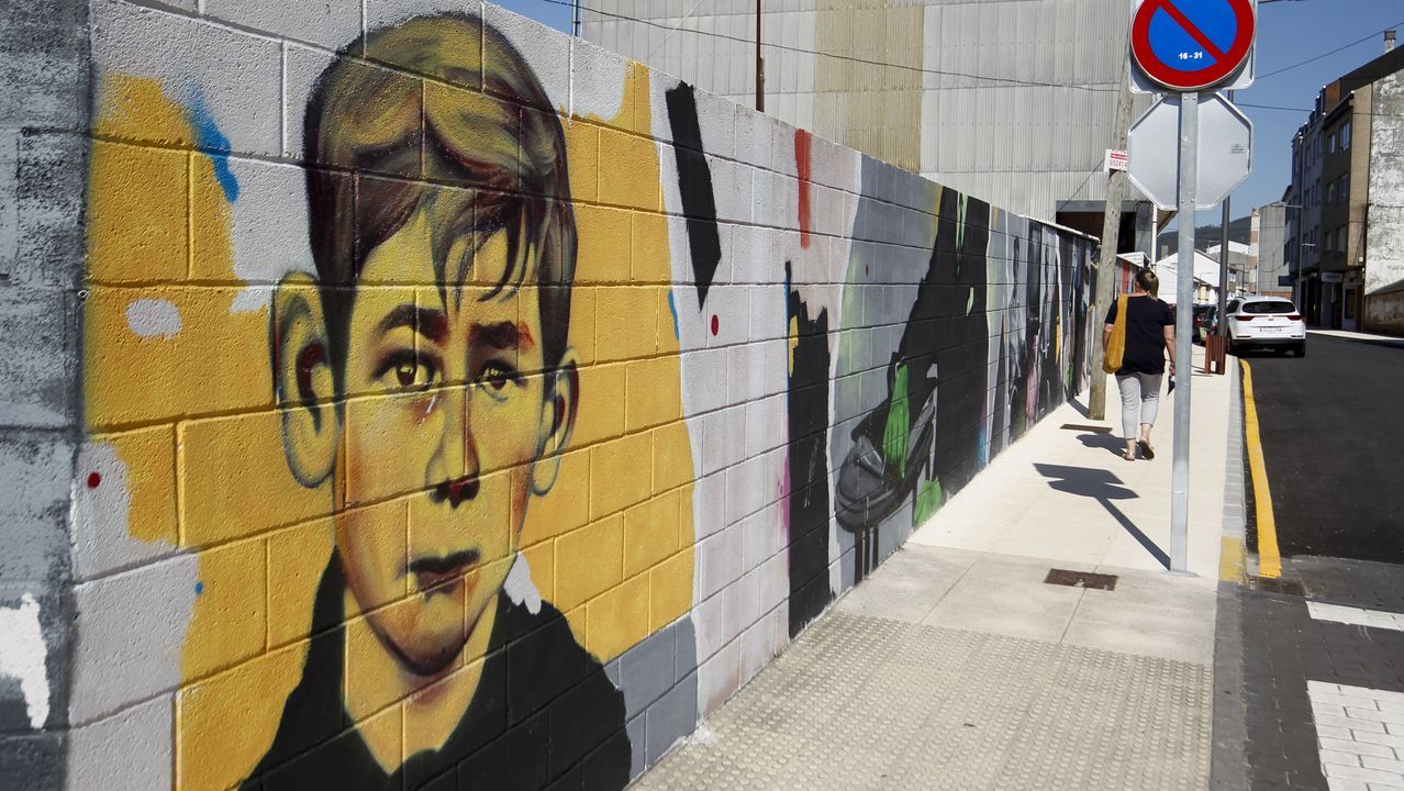 Daquela As Pontes, de Sekone, en la intersección de las avenidas Habana y Castelao