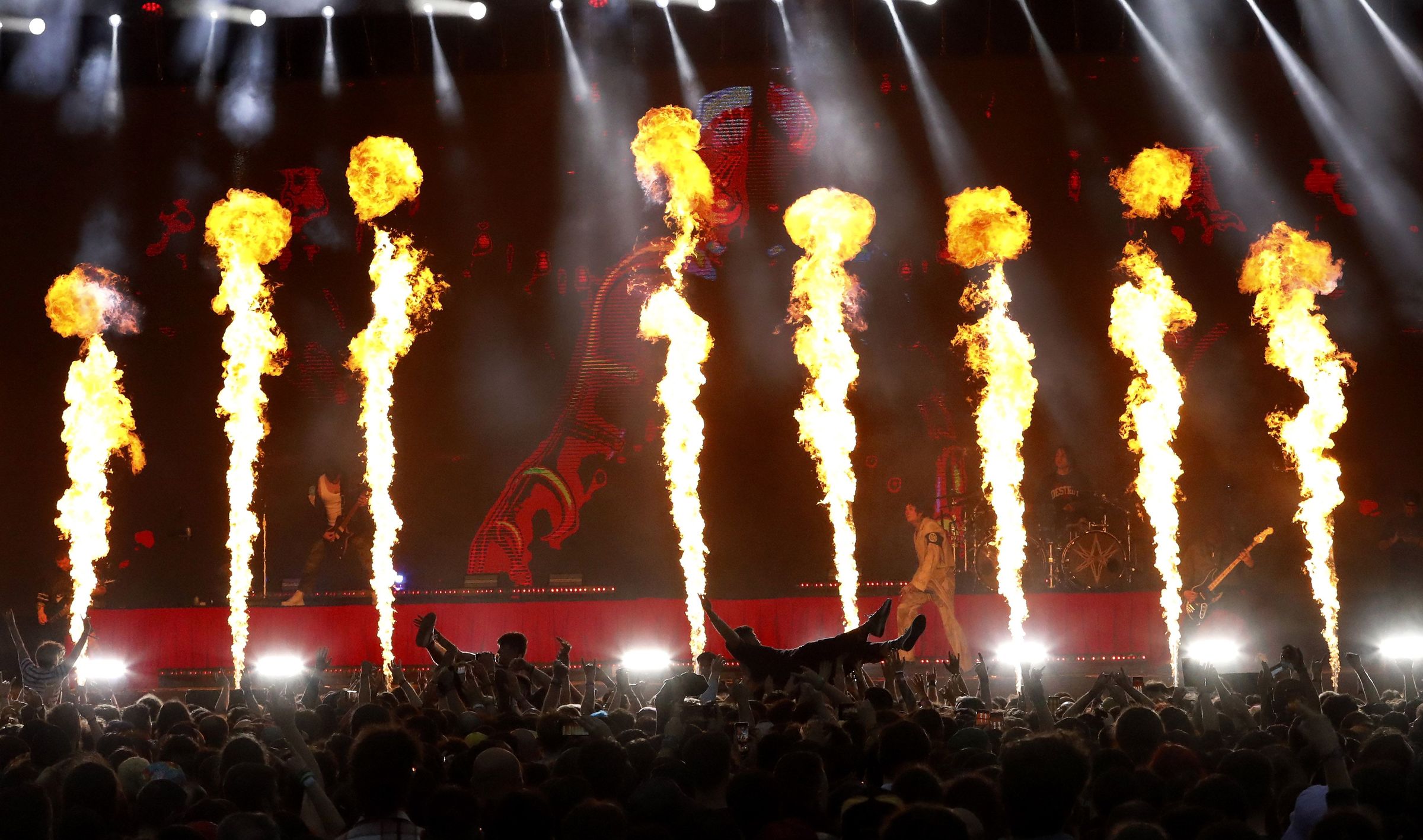 Actuacin da banda Bring Me The Horizon en Celeiro, dentro da programacin do Resurrection Fest. 28/06/2024