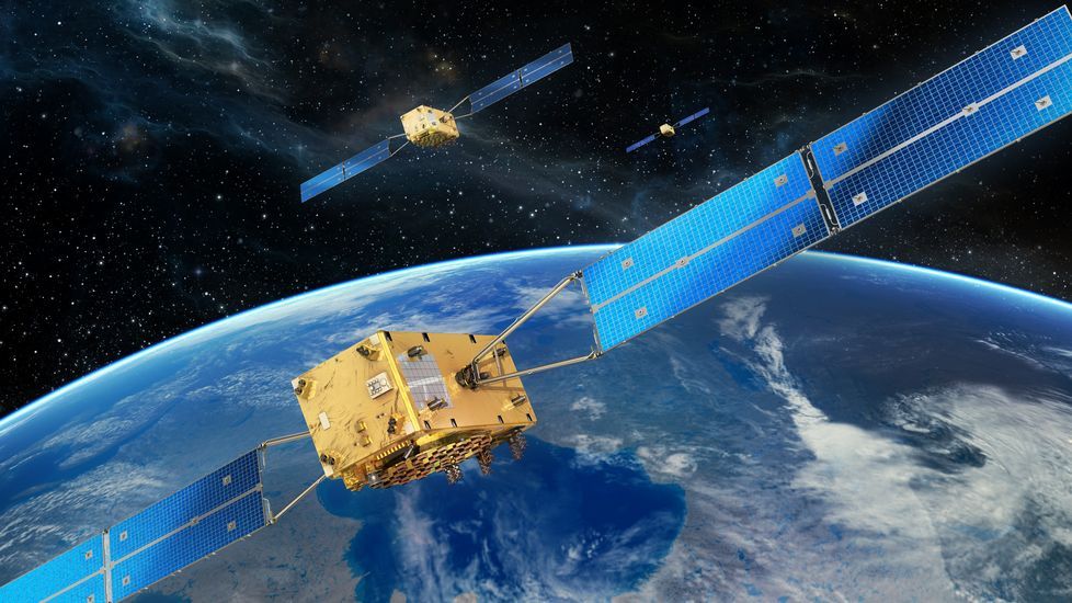 Varios sat�lites de la red Galileo plenamente operativos, en �rbita