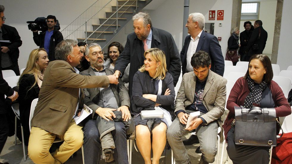 Numerosas autoridades no se quisieron perder la inauguración, entre ellas el exalcalde Orozco