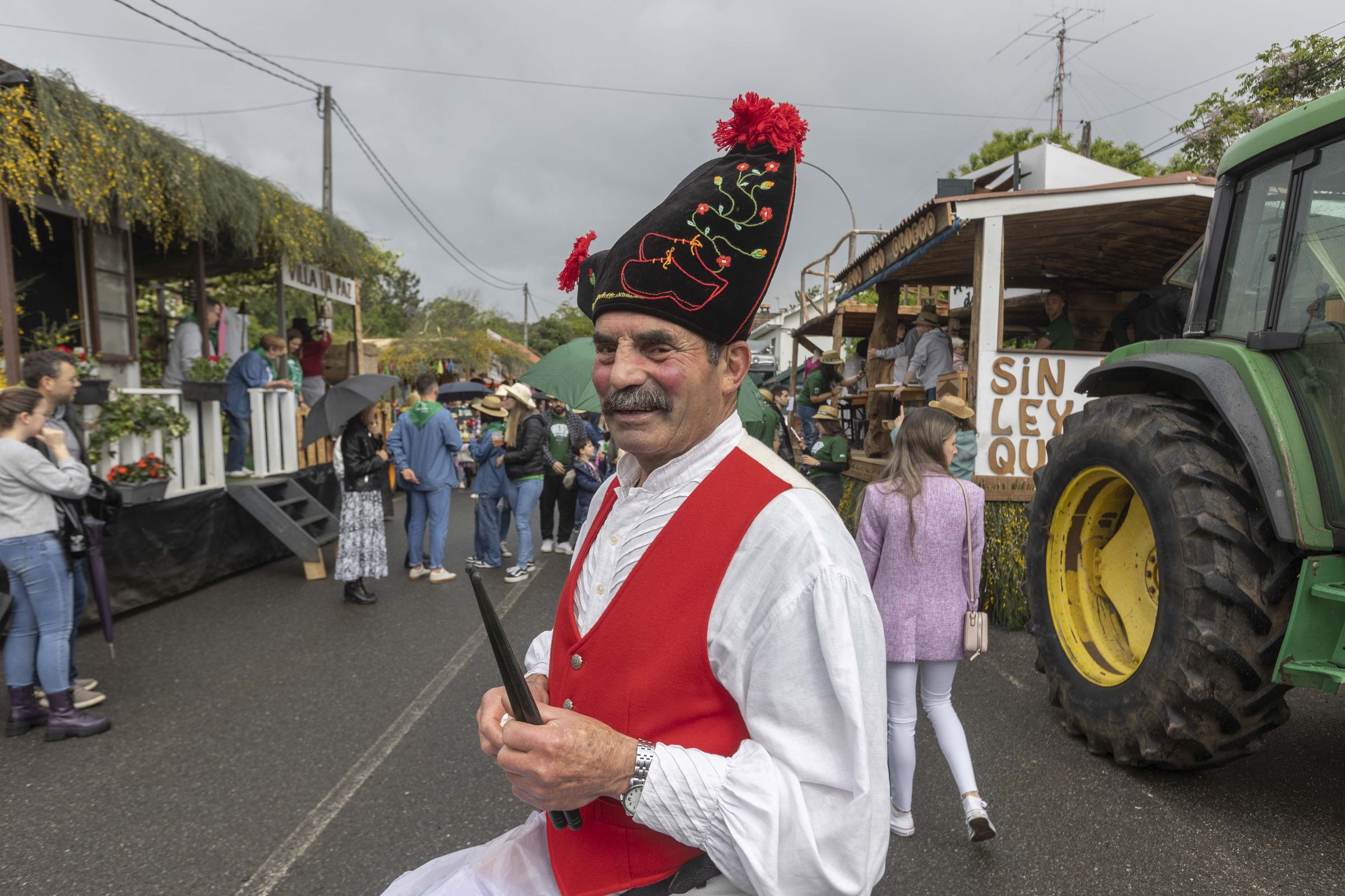 Desfile de carrozas de San Cidre en Camporrapado, Boqueixn. 19/05/2024