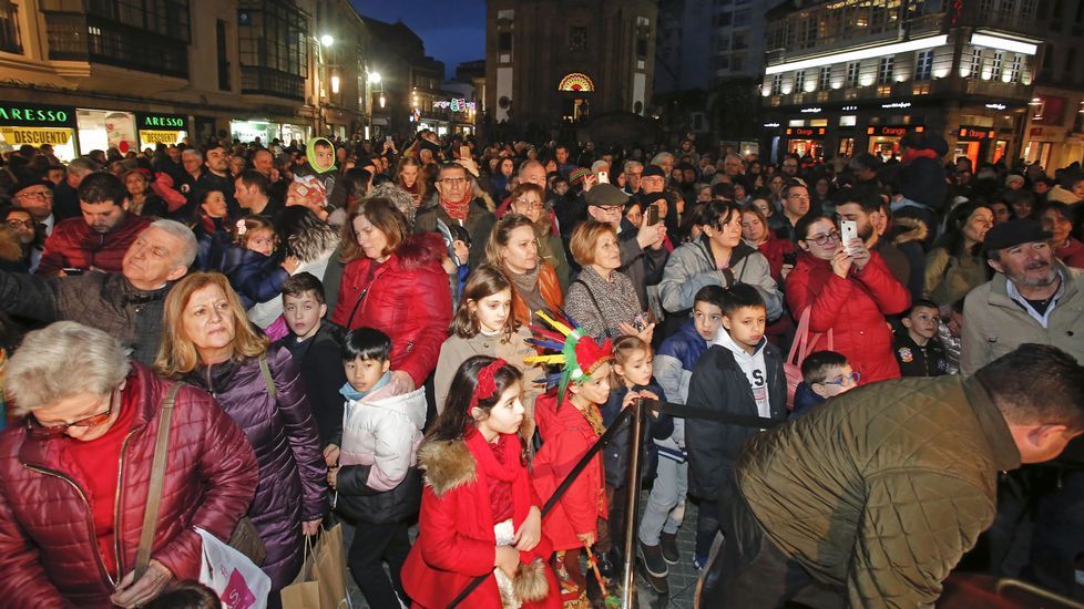 Carnaval de Pontevedra. Presentación del loro Ravachol