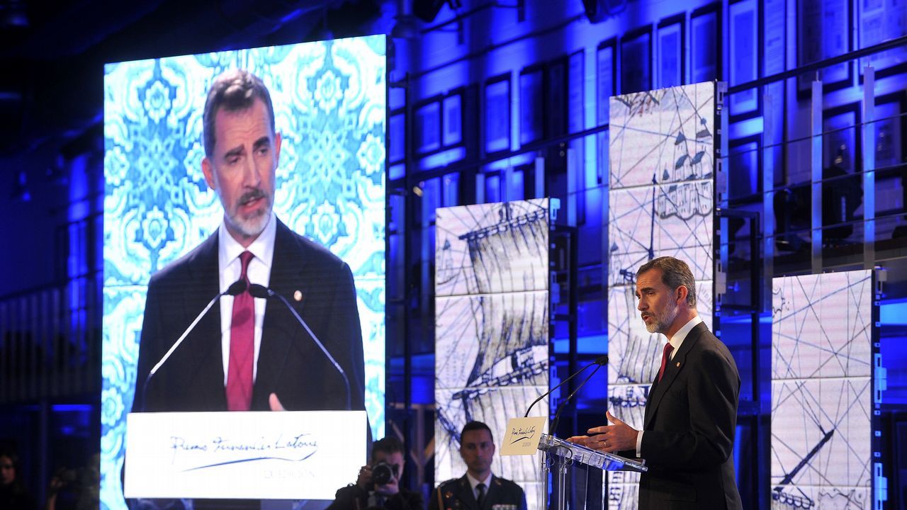Felipe VI destacó el papel de La Voz como «puente mediático que traspasa fronteras»