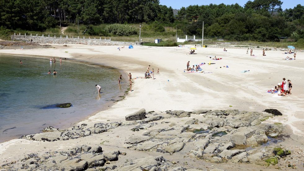 Ribeira. Playa Rio Azor