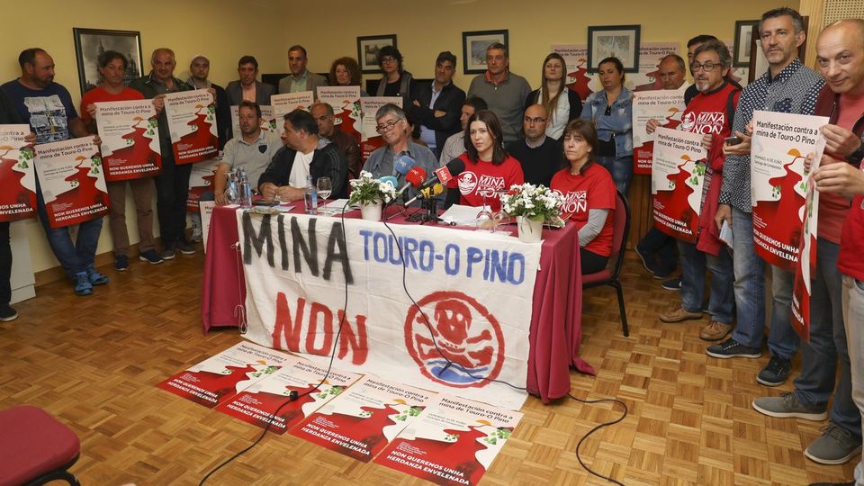 Advierten que la mina de Touro utilizará 15.000 toneladas de productos químicos