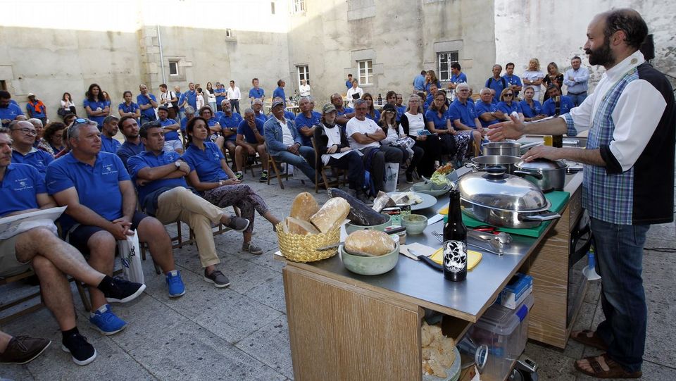 Viveiro, final de etapa marítima de 89 peregrinos de España y Francia