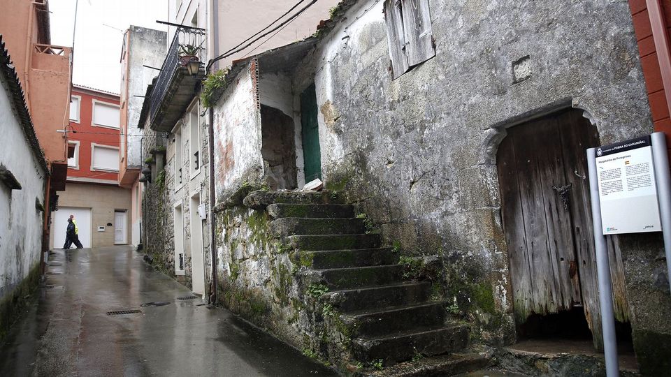 Un pedazo de la historia de A Pobra que languidece