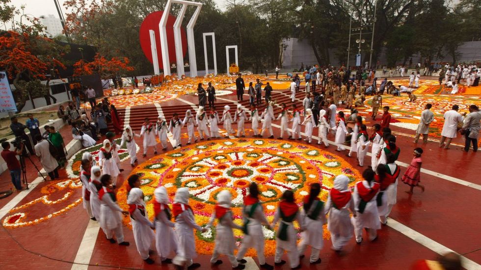 Celebraciones en el Shaheed Minar (monumento a los mártires) de Daca con motivo del Día Internacional de la Lengua Materna el 21 de febrero del pasado año