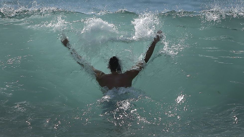 Llega el momento de disfrutar de las merecidas vacaciones también para los profesores, que bien pueden dedicar algún tiempo a reflexionar sobre lo que aprendieron, ellos también, de sus alumnos