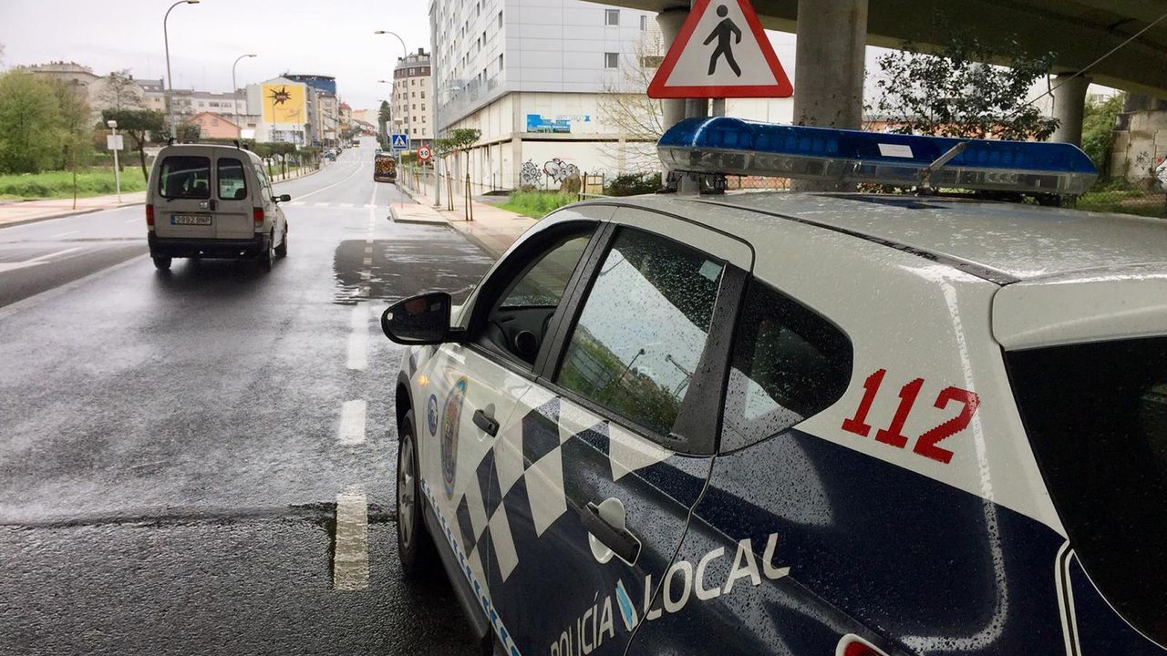 Pocos trabajadores en el Concello de Ferrol. Solo se atienden casos urgentes