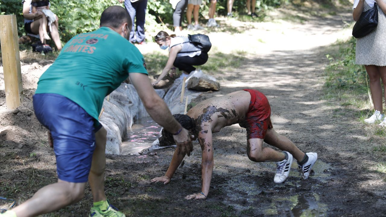 Jornada de diversión y deporte en el campamento Sporty, en Allariz