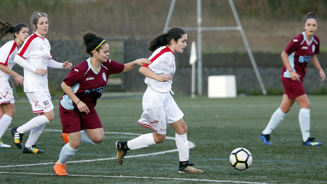 Primera torneo Vila de Noia de Fútbol femenino. Partido entre Noia y EFM Boiro