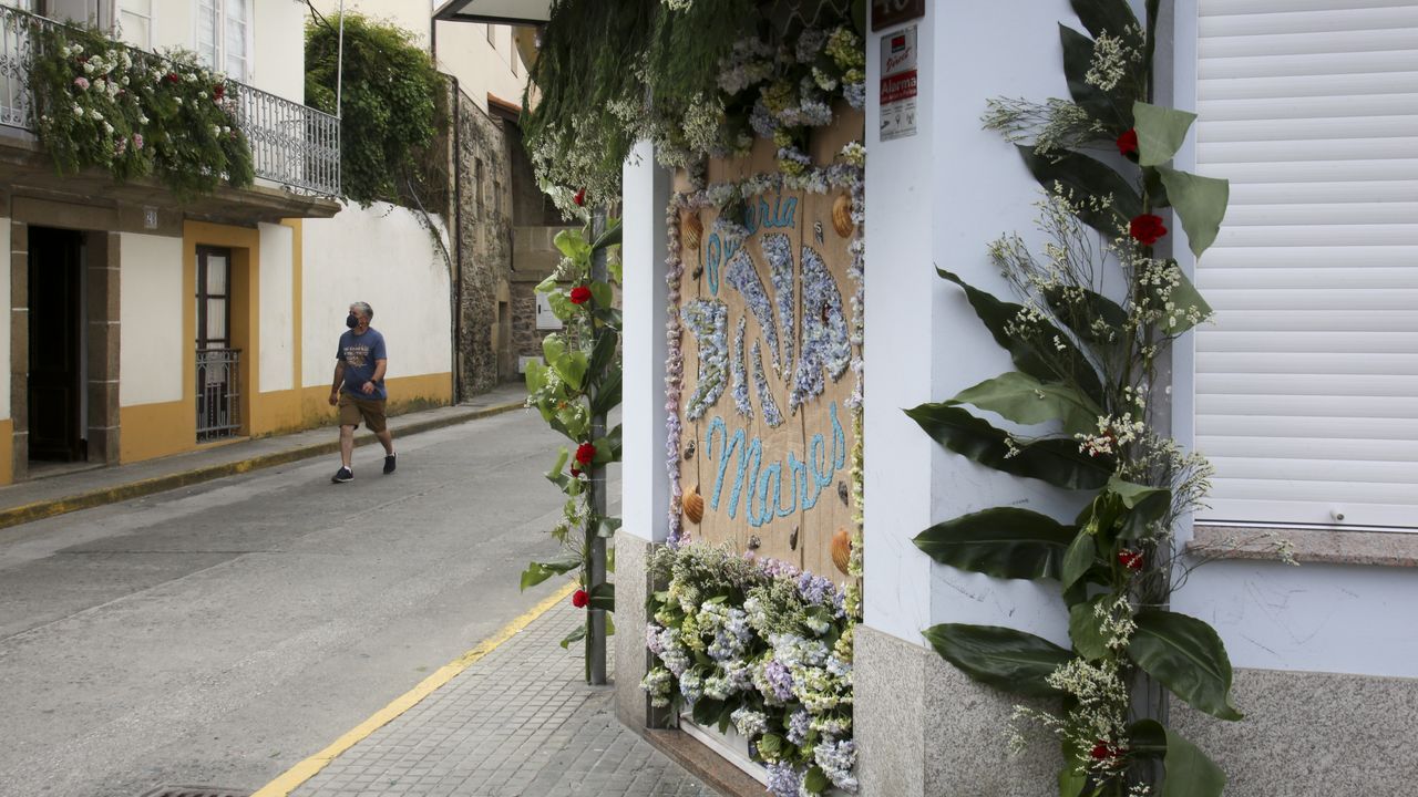 Adornos por las alfombras de Ares