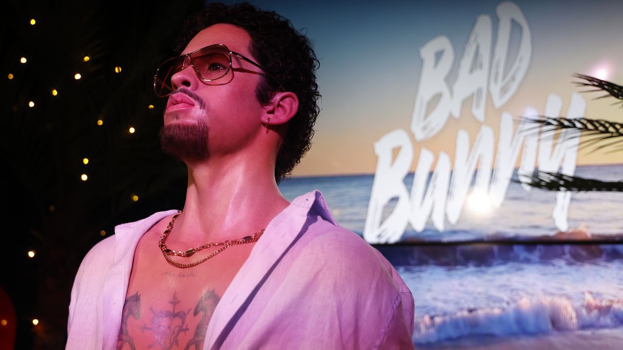 As� es Irene Esser, la nueva ilusi�n de Iker Casillas.Estatua de Bad Bunny en el Museo de cera de Madrid.