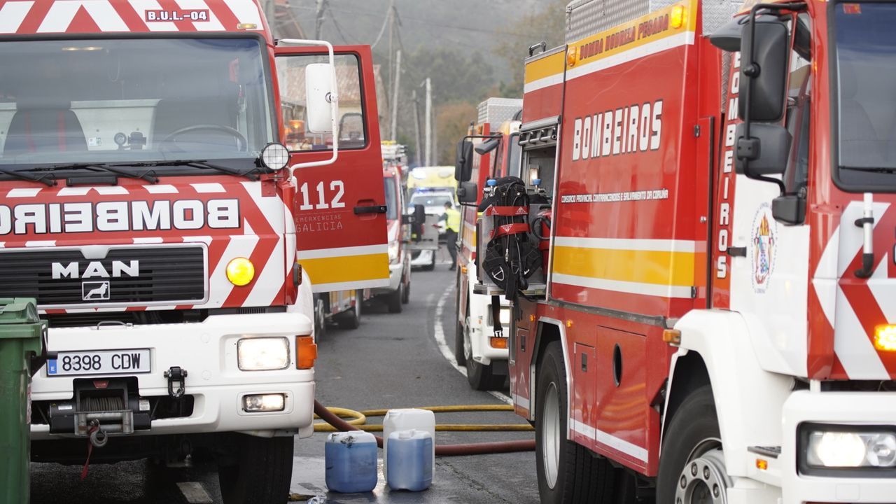 Incendio en taller O Caramiñal.