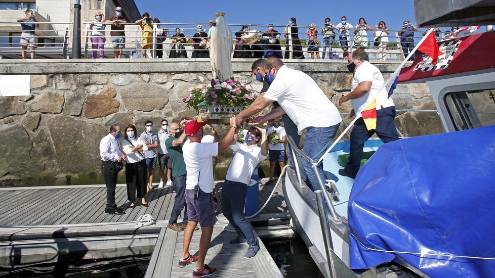 Procesión marítima de la Virgen del Carmen en Sanxenxo