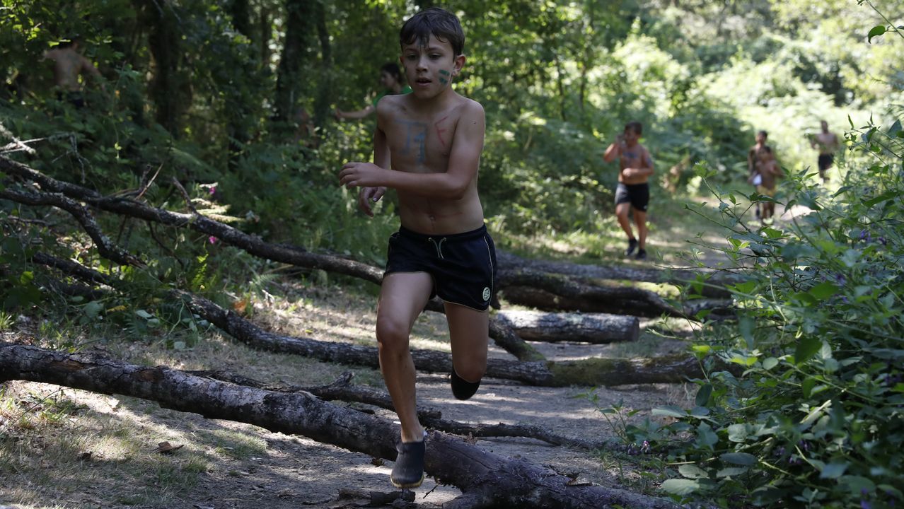 Jornada de diversión y deporte en el campamento Sporty, en Allariz