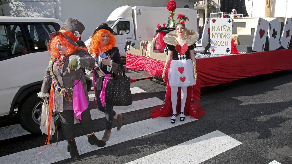 Desfile del Momo de Vilanova de Arousa