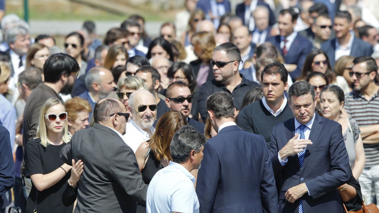 Ana Pastor, a su llegada al funeral de Albor