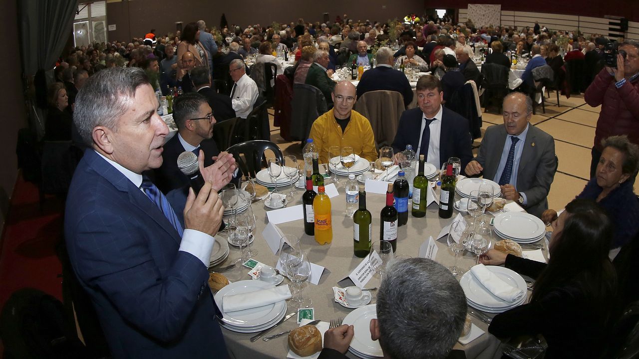 Comida de los mayores en la Fieiteira 2019