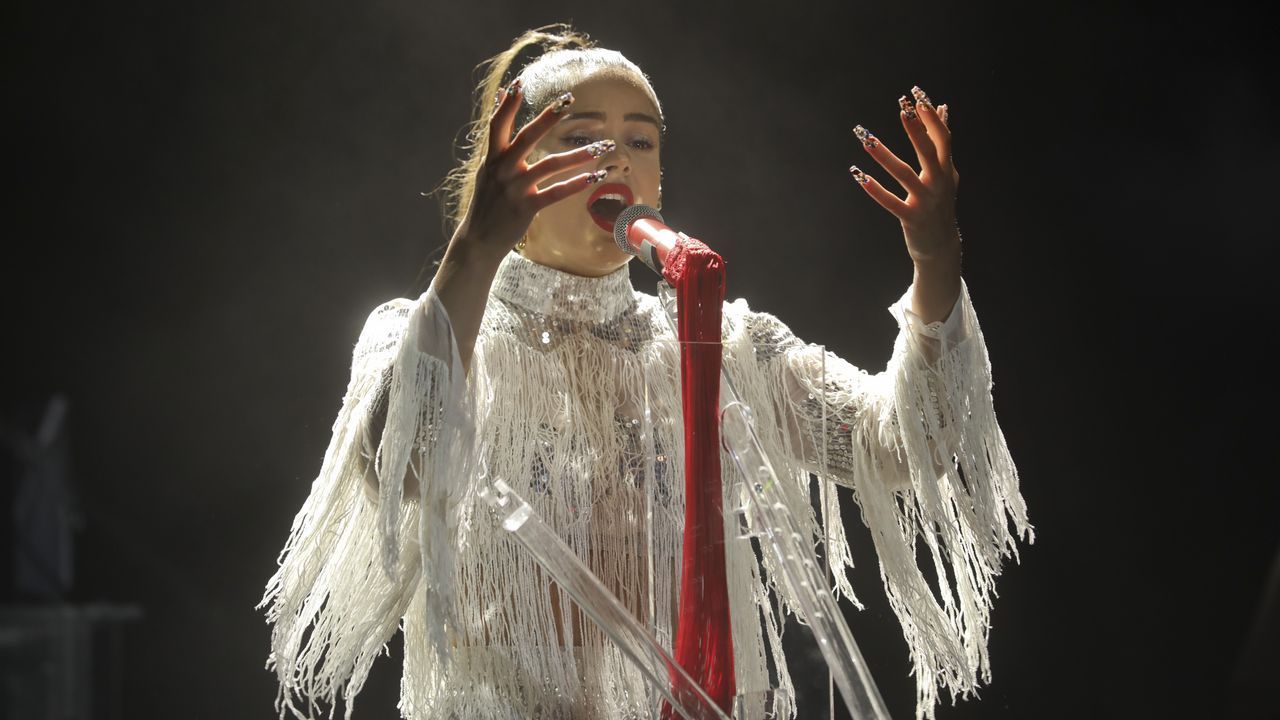 Concierto de Rosalia en Santiago. Fiestas del Apóstol