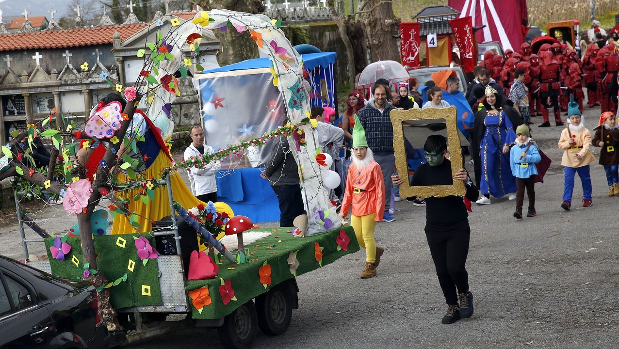 DESFILE DE CARROZAS DE CARNAVAL EN TARAGOŅA 2020