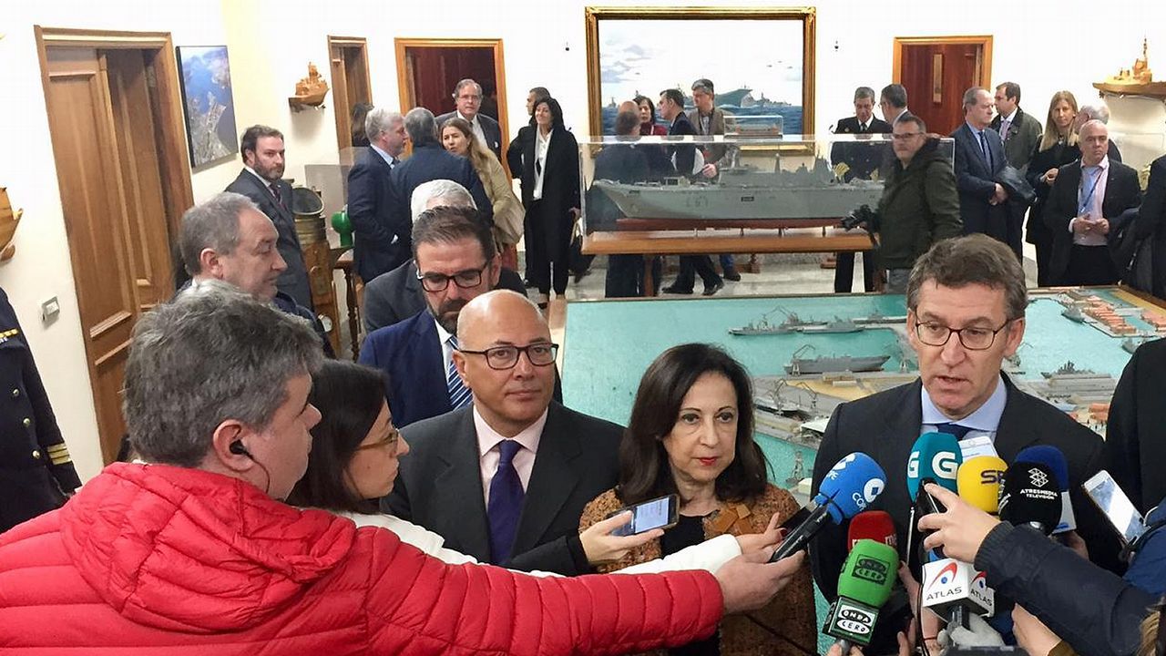 Robles y Feijoo, en el astillero ferrolano