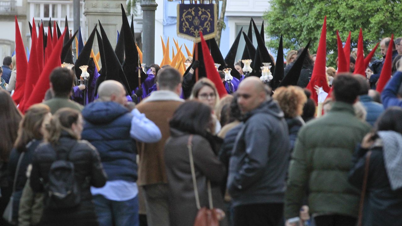 Lunes Santo | Procesión de Cristo Rey y la Virgen de la Amargura. Cofradía de Dolores