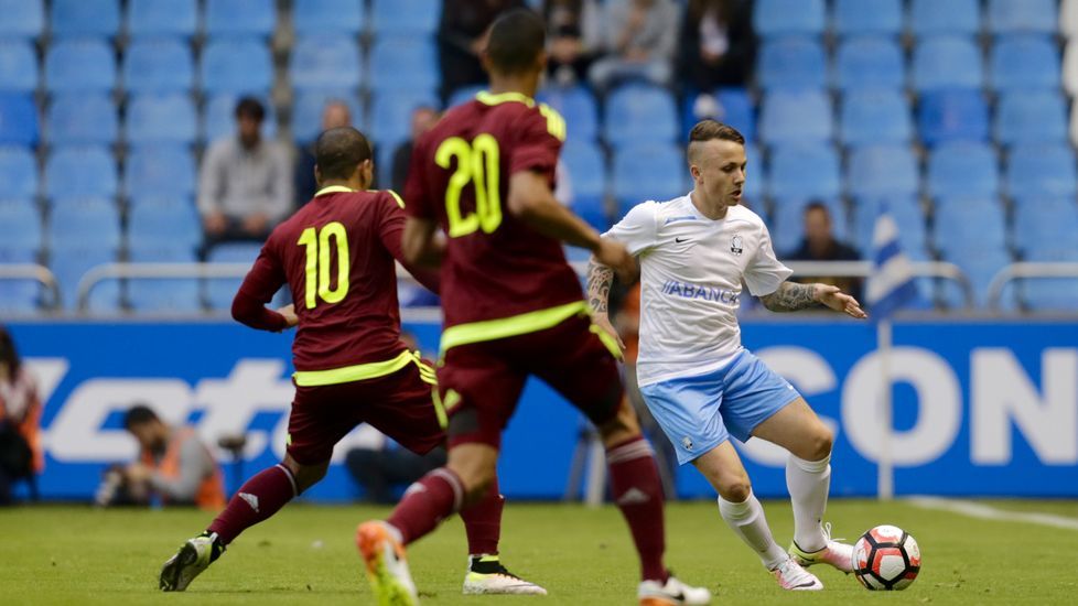 Foto de formación del Galicia-Venezuela del 2016 en el que coincidieron Denis, Sergio, Aspas y Hugo Mallo