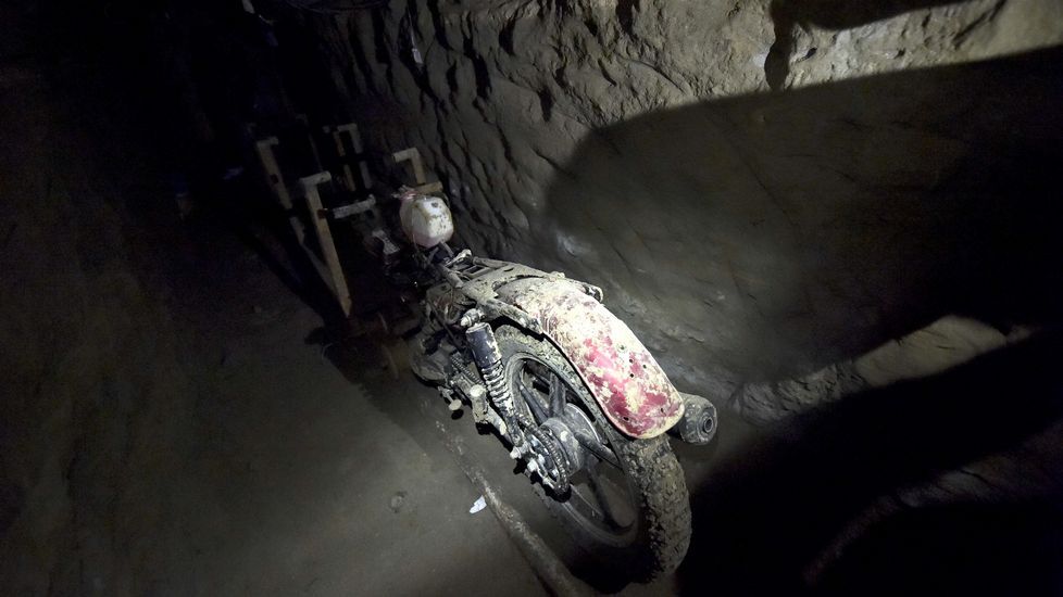 Otra vista de otra parte del túnel.