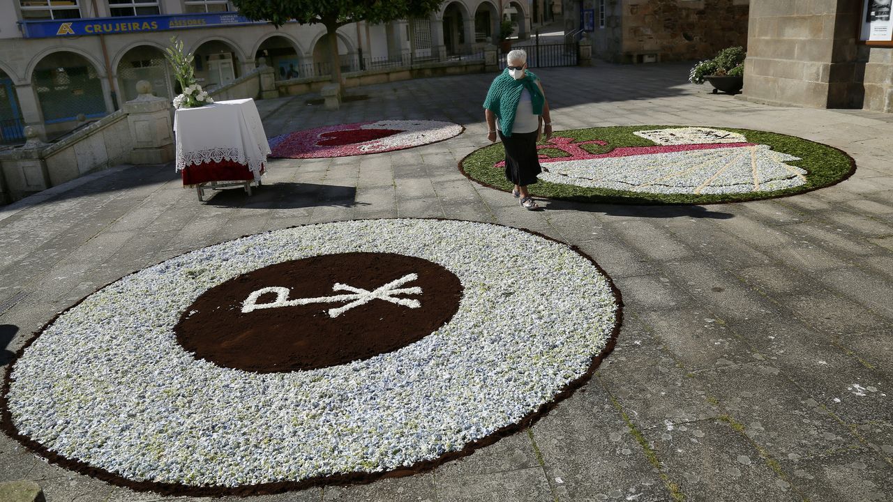 Alfombras florales en Ribeira