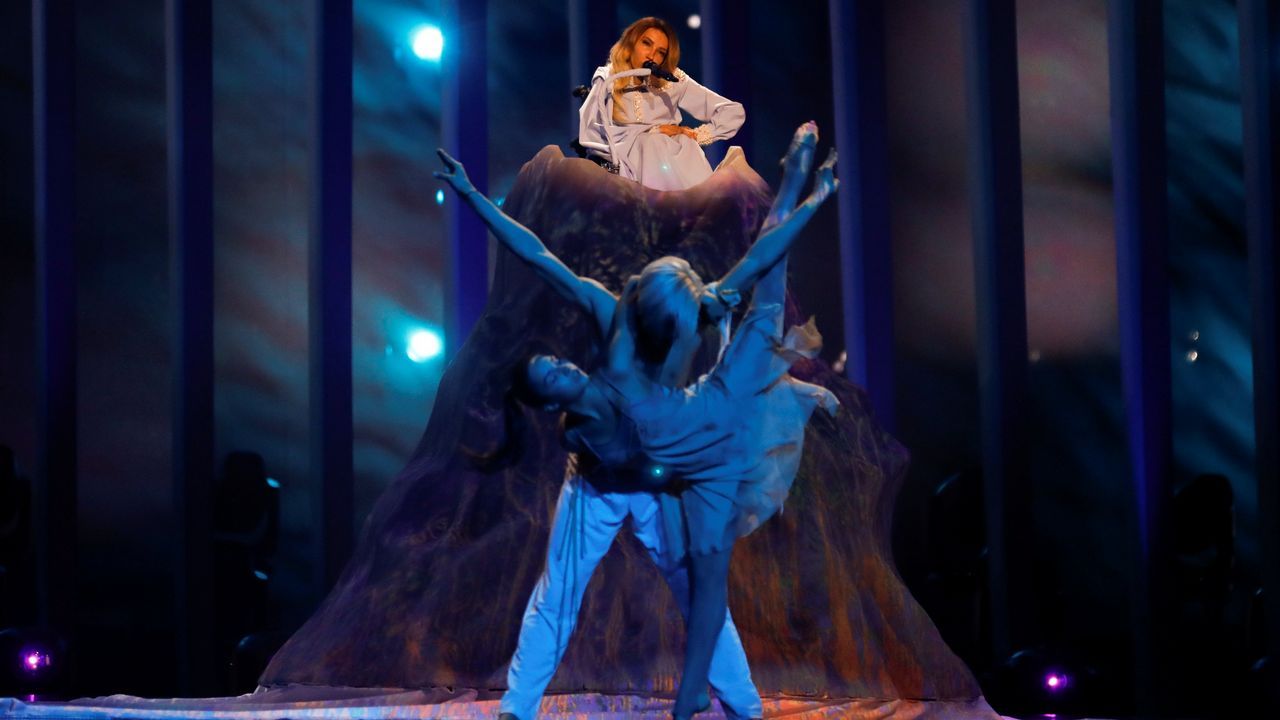 Julia Samoylova, la representante rusa, interpretando «I won't break»