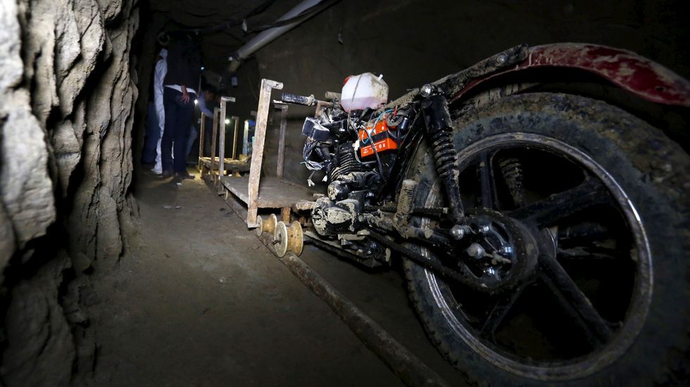 La motocicleta que usaron para ayudar en la excavación del túnel