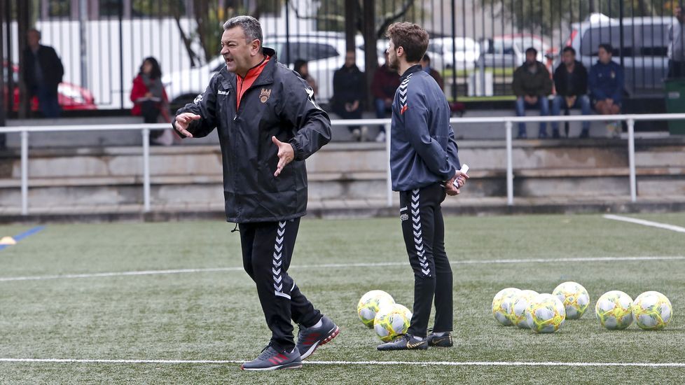 Entrenamiento del Pontevedra CF en A Xunqueira