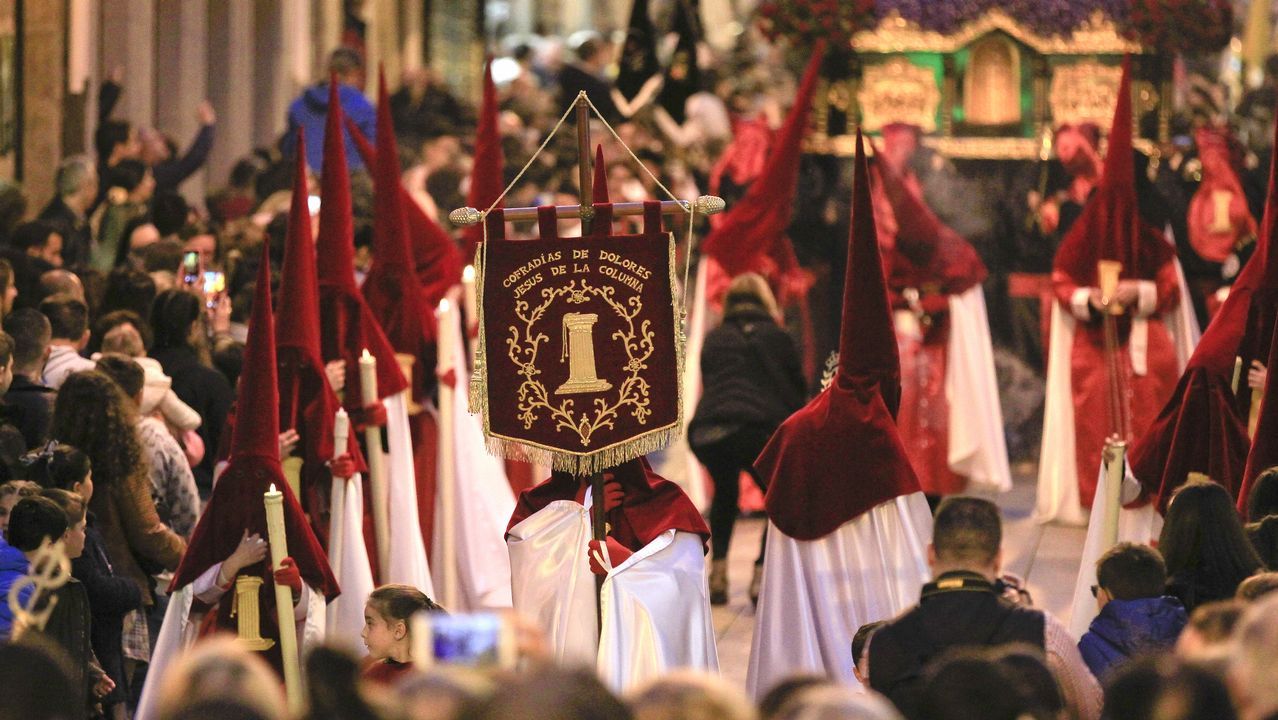 Martes Santo | Procesión de Jesús atado a la Columna y la Santísima Virgen de la Esperanza. Cofradía de Dolores
