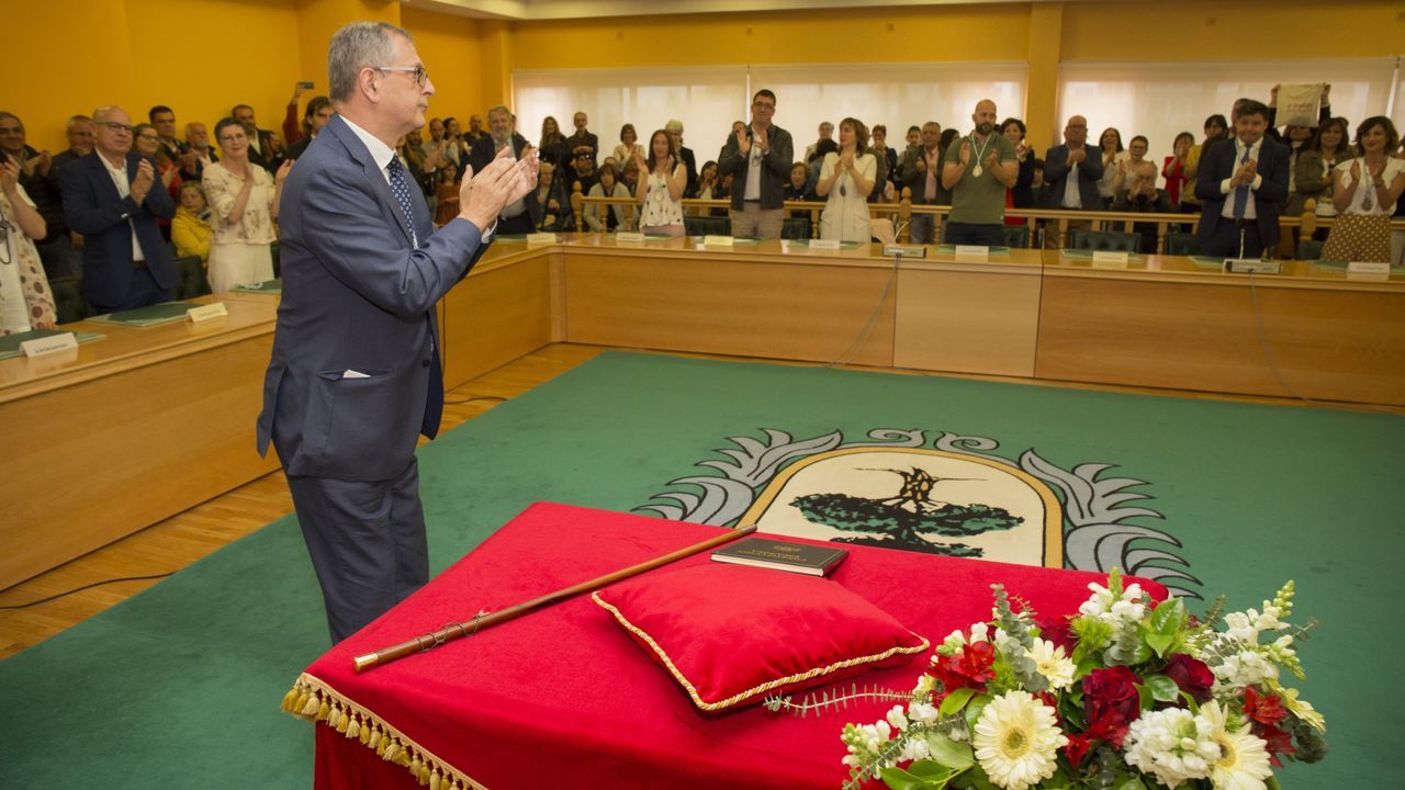 Carballo. Alcalde, Evencio Ferrero (BNG)