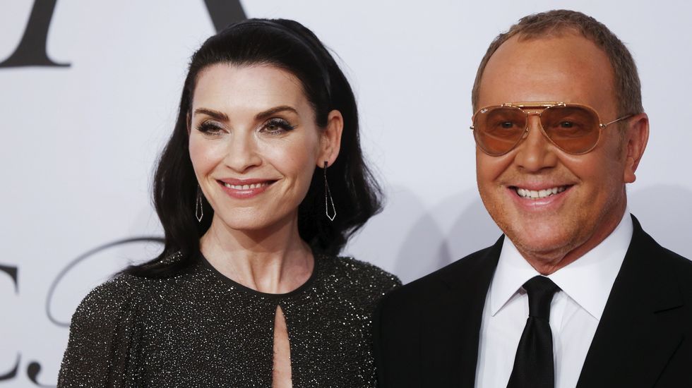 La actriz Julianna Margulies, de «The Good Wife», junto a Michael Kors