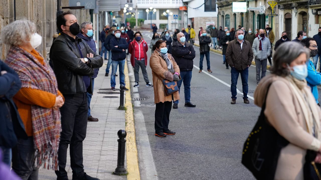 PROTESTA DE LA HOSTELERIA EN POBRA Y RIBEIRA