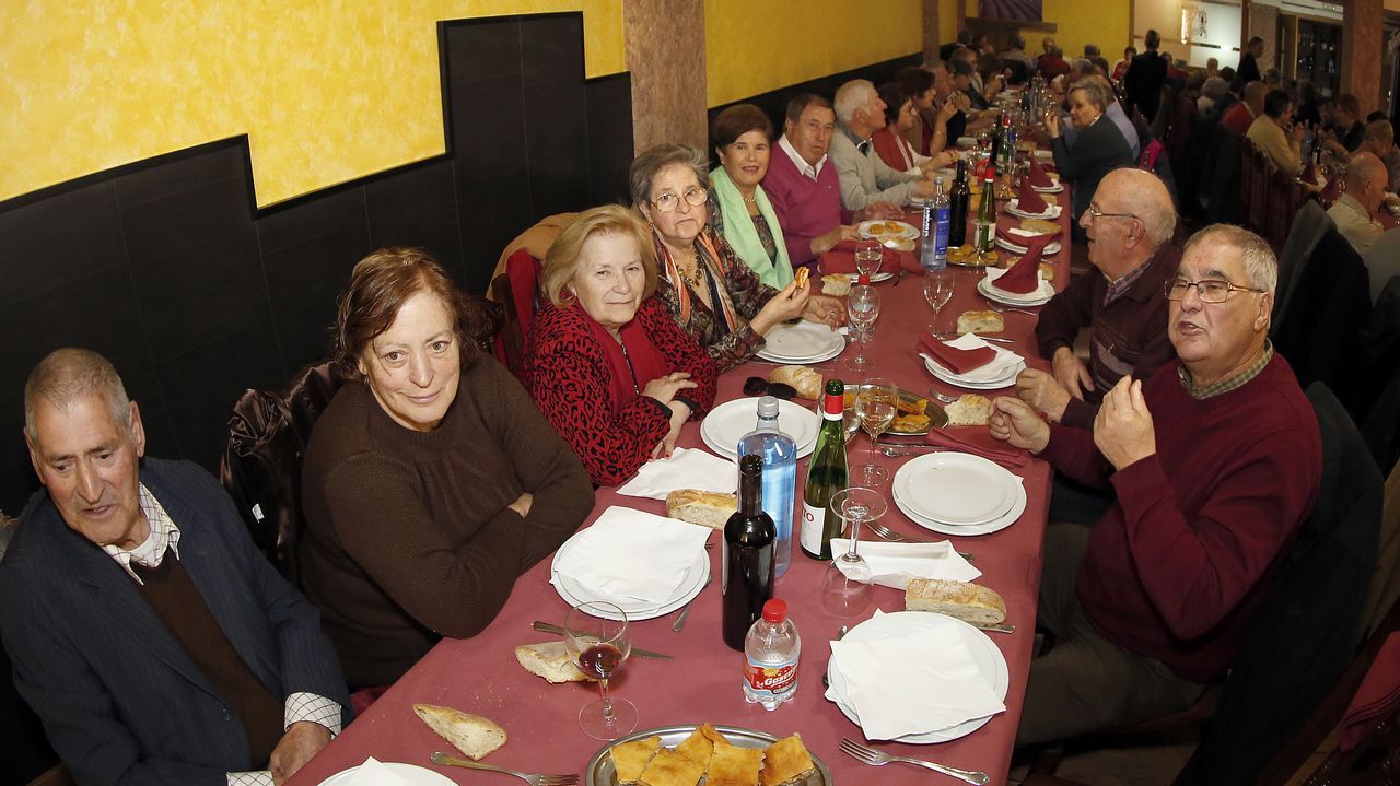 Comida de Reyes para los mayores de Rianxo