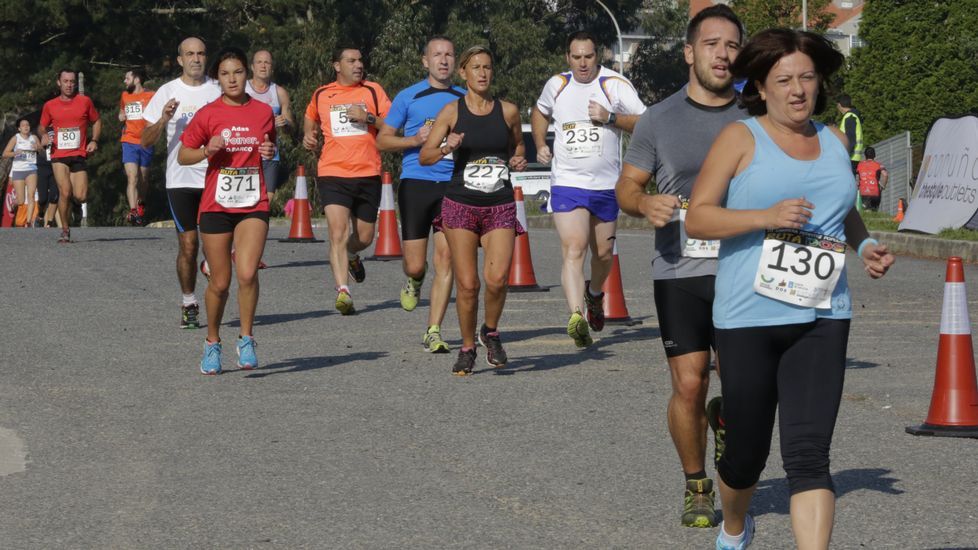 III Carrera pedestre popular Ruta dos en parque de Acea da Ama en Culleredo