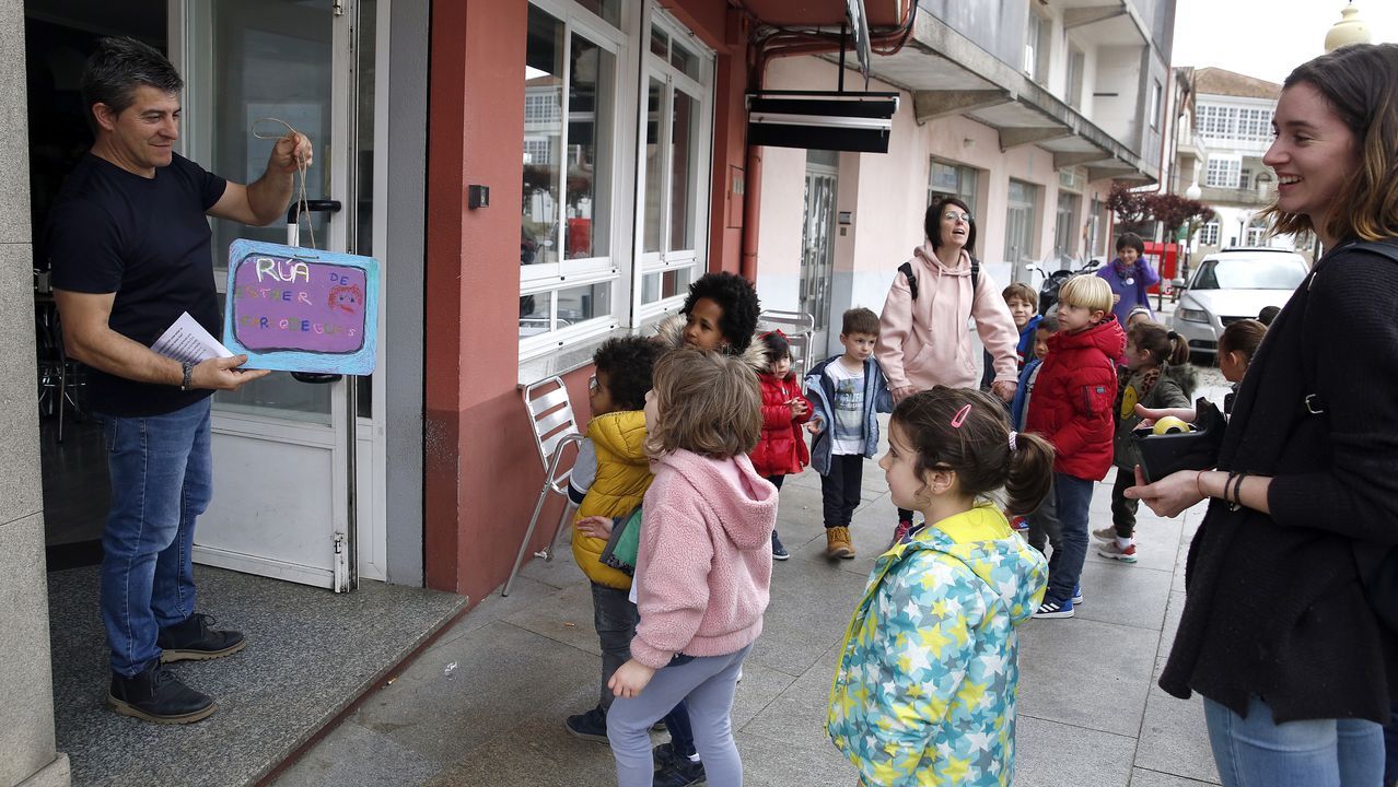 El CRA de Rianxo colocará varias placas de mujeres ilustres rianxeiras