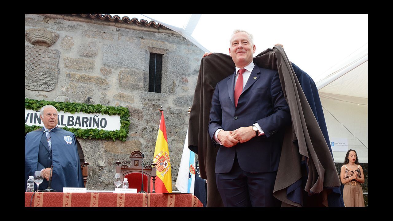 Simon Manley, embajador de Reino Unido en España y ahora también del albariño