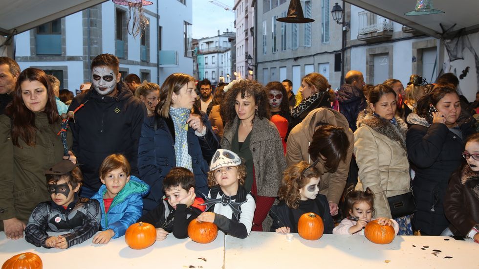 Ourense celebra el Samaín en la praza Maior