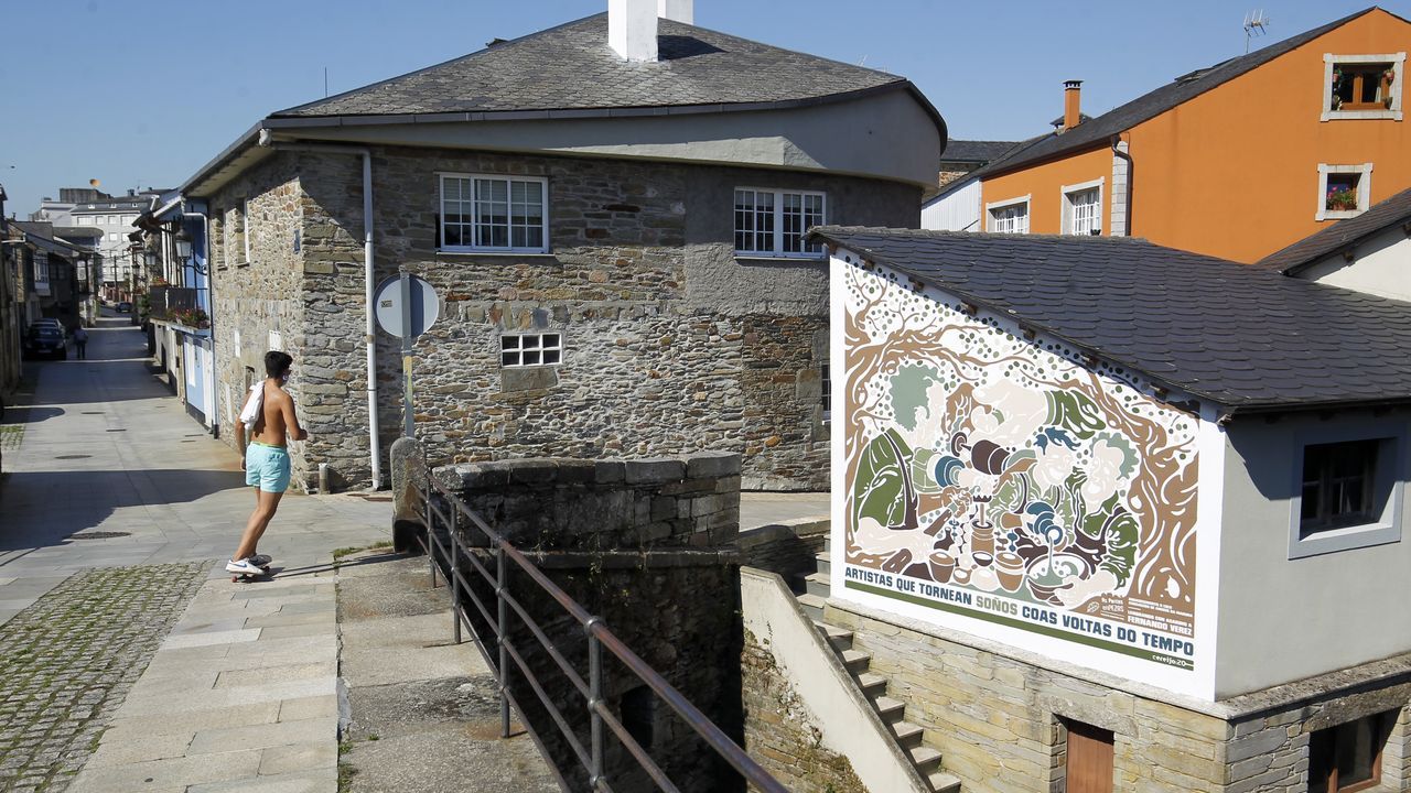 Os torneiros, de Diego González Cereijo, en la calle da Igrexa